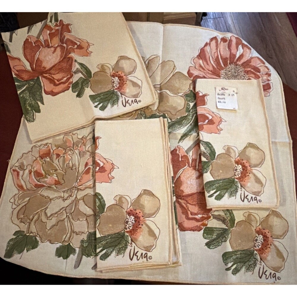 4 Vtg.Vera Neumann Floral Salmon Cinnamon linen Dinner Napkins 16" peony flowers